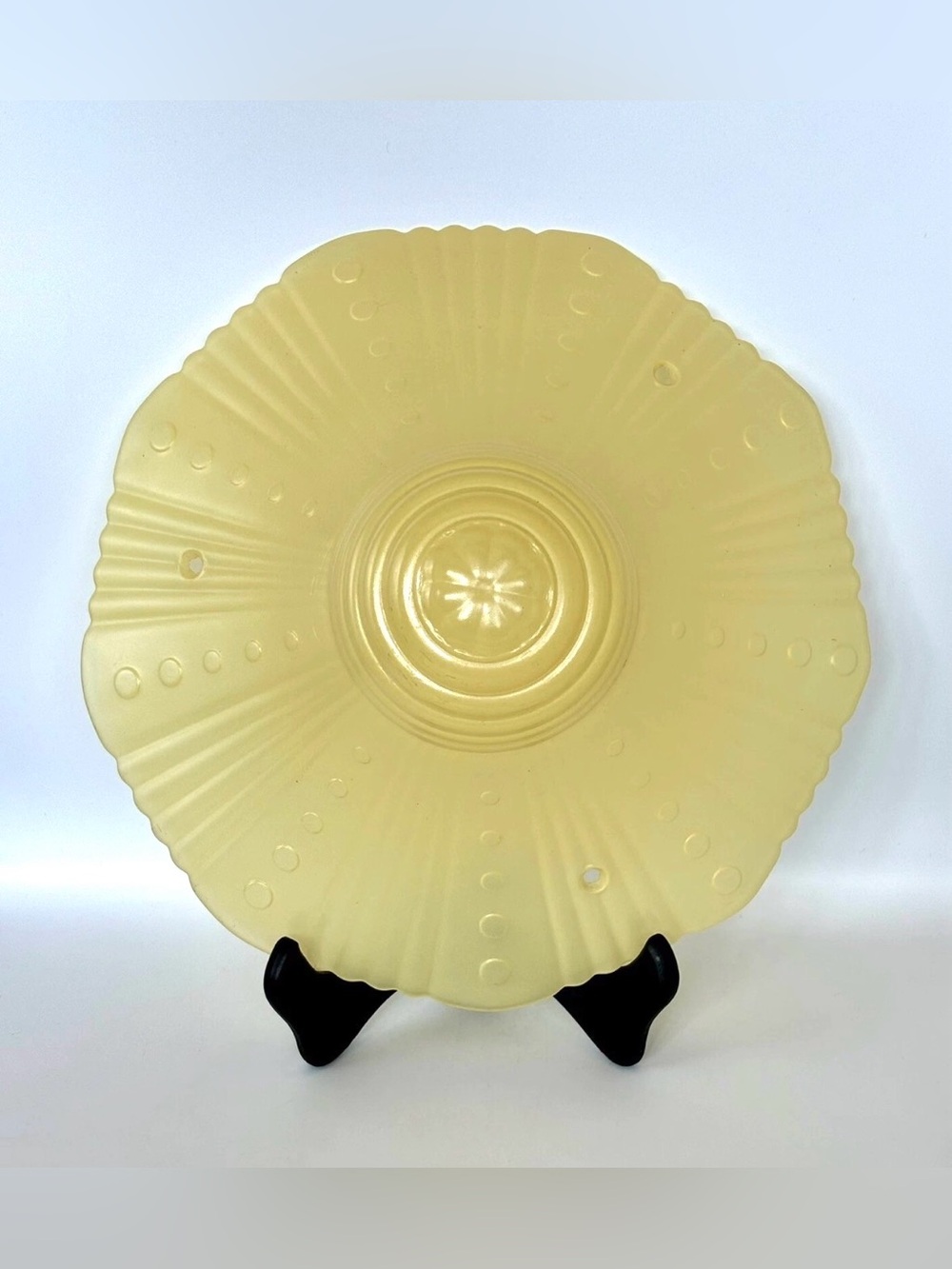 Vintage Ivory Yellow Art Deco Early-Mid Century Glass Ceiling Light Shade 3 Hole